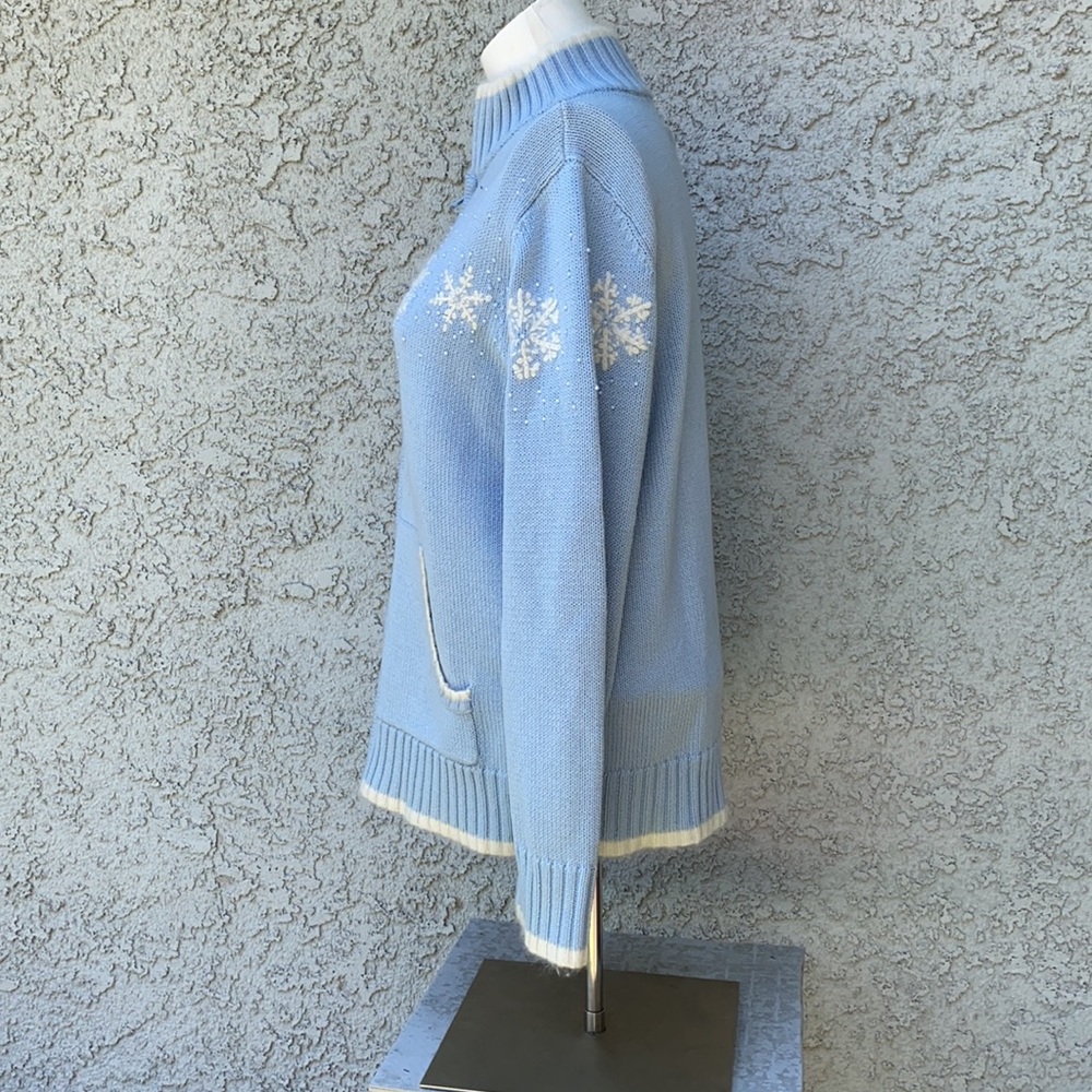 Quacker Factory Snowflake Embroidered Beaded Knit… - image 6